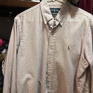 Polo Ralph Lauren button up size medium!